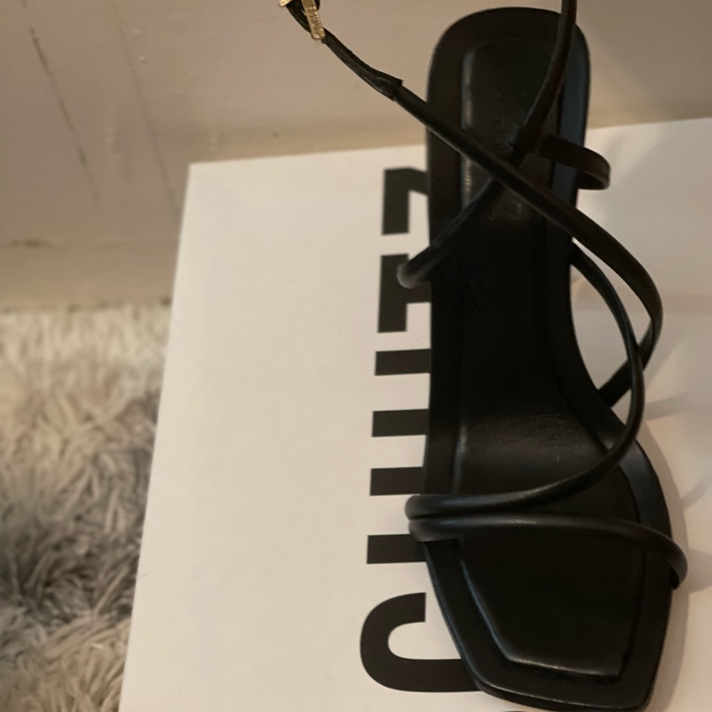SCHUTZ Elegant Black Strappy Heels